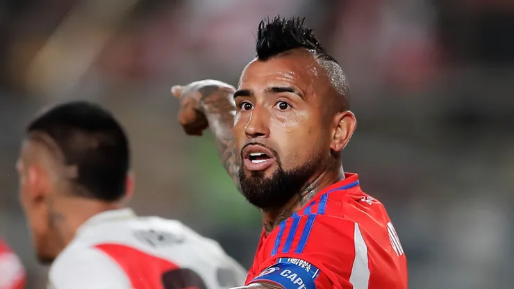 Arturo Vidal no estará presente en el partido contra México.