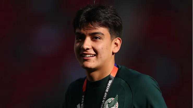 México no tendrá a Gil Mora ante Chile.