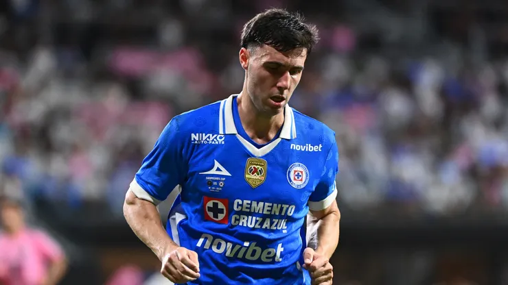 José Paradela podría ser baja para el partido contra Pumas UNAM.