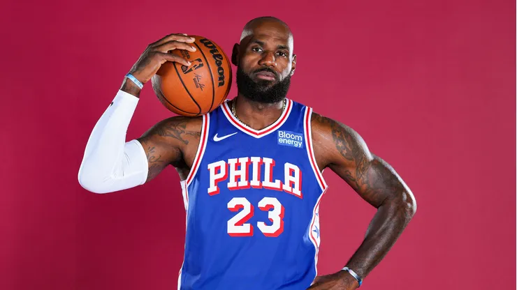 LeBron James debutará pronto de manera oficial con 76ers en la NBA.