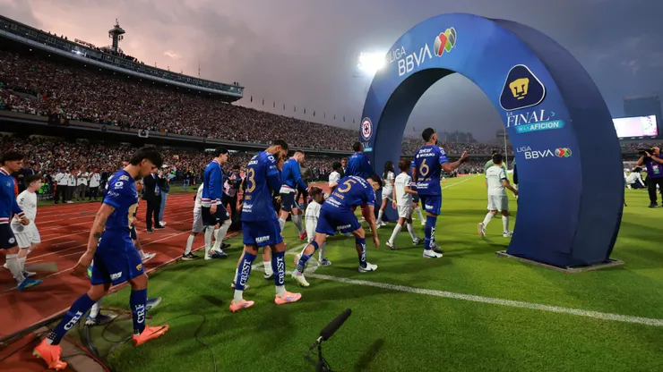 Pumas y Cruz Azul reeditan la última final.