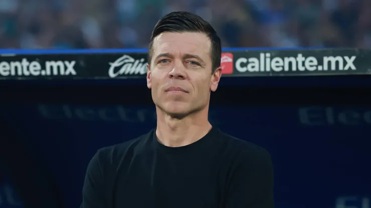 Esteban Solari, el entrenador de Pumas