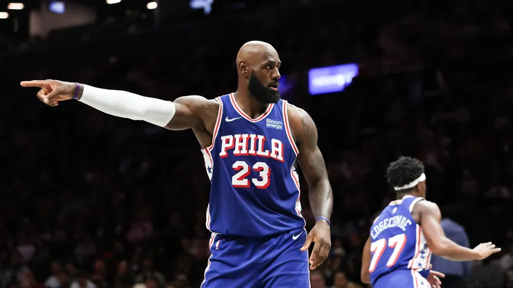 LeBron James busca conseguir un anillo en Philadelphia 76ers.