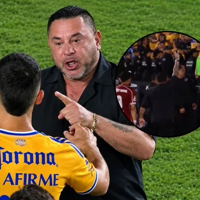 Expulsión y polémica: el picante gesto de Turco Mohamed a la afición de Tigres