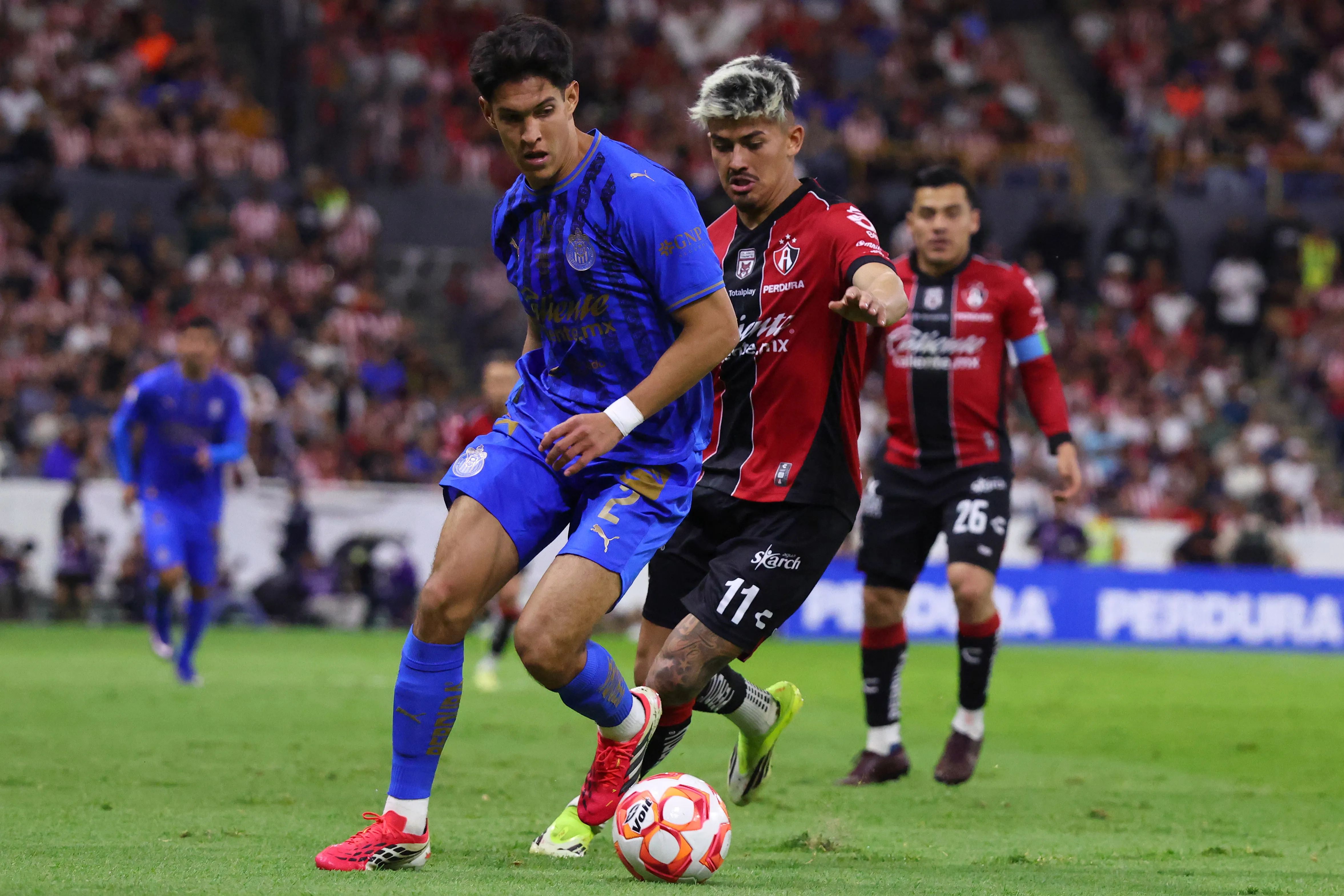 Chivas ganó por 2-1 a Atlas en el último Clásico Tapatío (Getty Images)