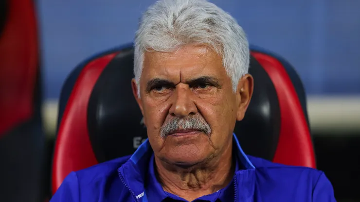 El Tuca Ferretti quiso volver a ser DT de Pumas y no se dio.