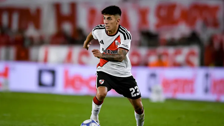 Thiago Almada no será titular esta noche.
