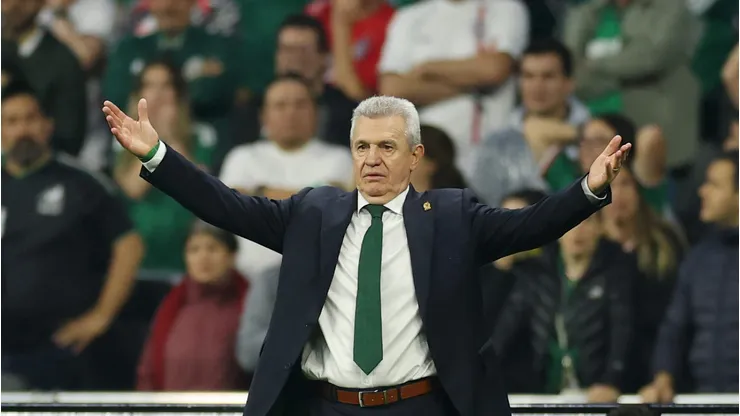 Javier Aguirre podría alejarse del descenso en su primer partido