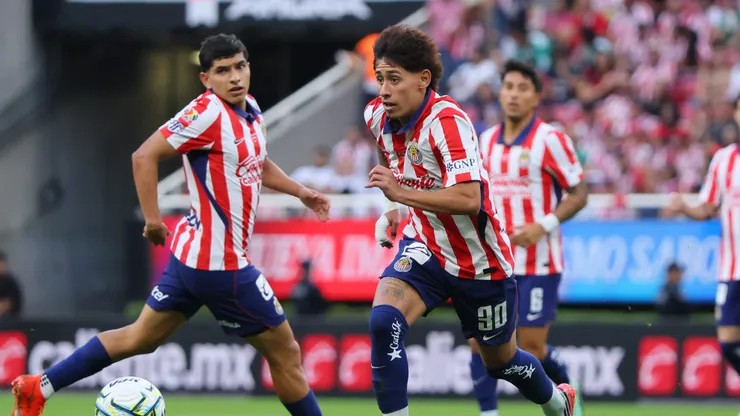 Chivas pierde a pieza clave frente a Tigres