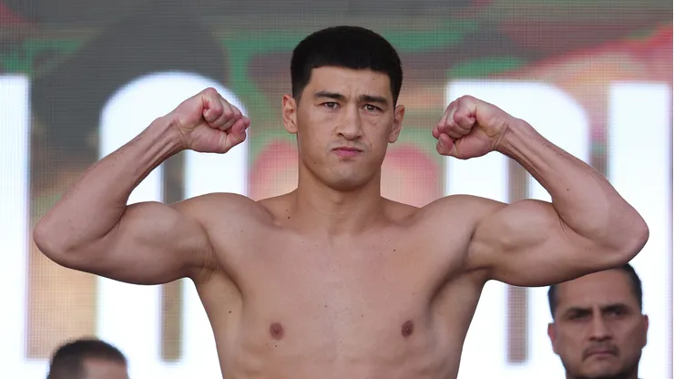 Dmitry Bivol tiene claro lo que desea para su carrera.