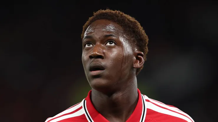 Kobbie Mainoo no juega frente a Atlético de Madrid