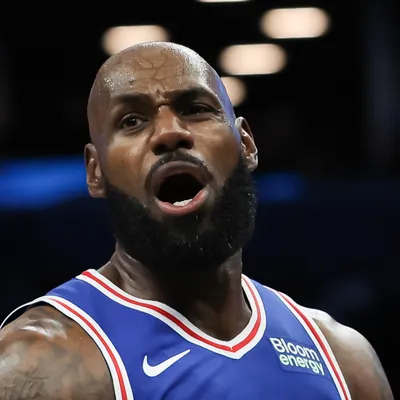 Mientras LeBron James ganaba 52.6 en Los Angeles Lakers, el salario que tendrá en Philadelphia 76ers