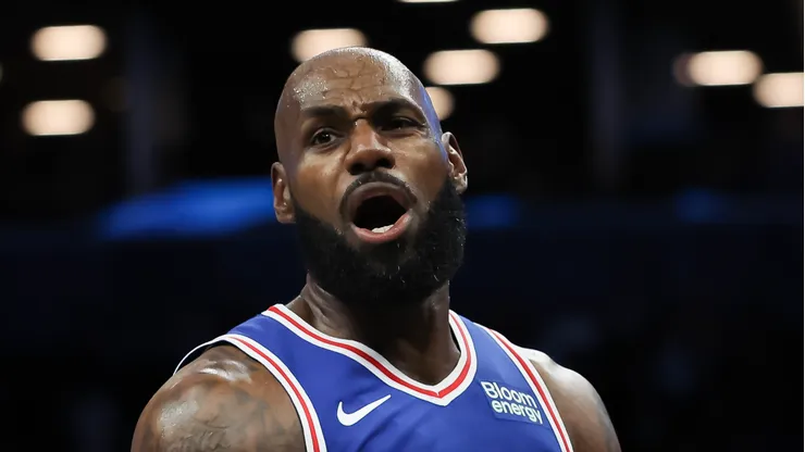 LeBron James tendrá un salario históricamente bajo.