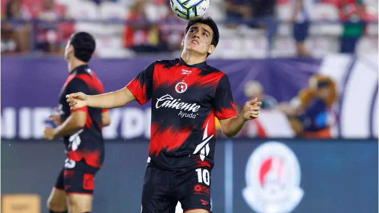 Xolos disfruta de su perla Gilberto Mora.