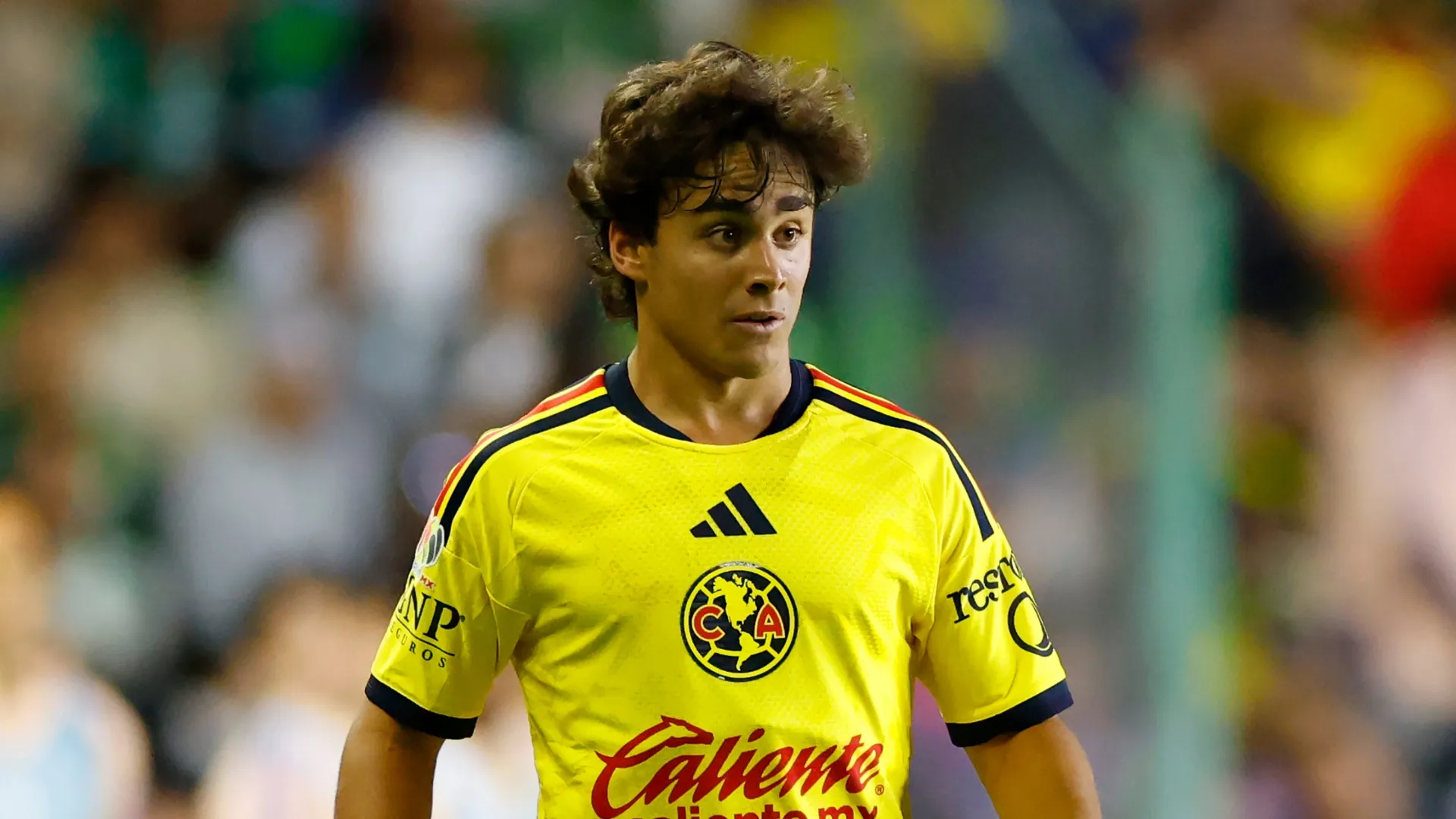 Carlos Álvarez ya suma 4 partidos con las Águilas.