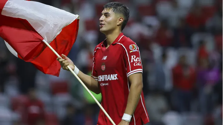 Toluca, complicado con la regla de menores.