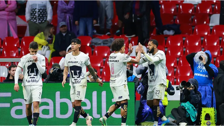 Pumas visita a Santos Laguna en la Liga MX.