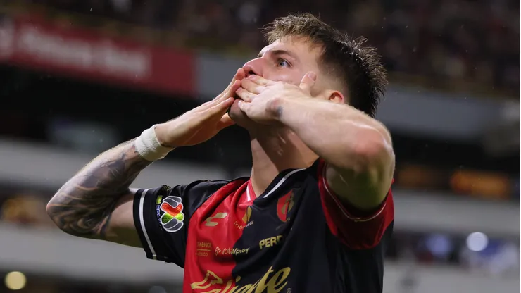 Kevin Zenón causa baja ante el América.