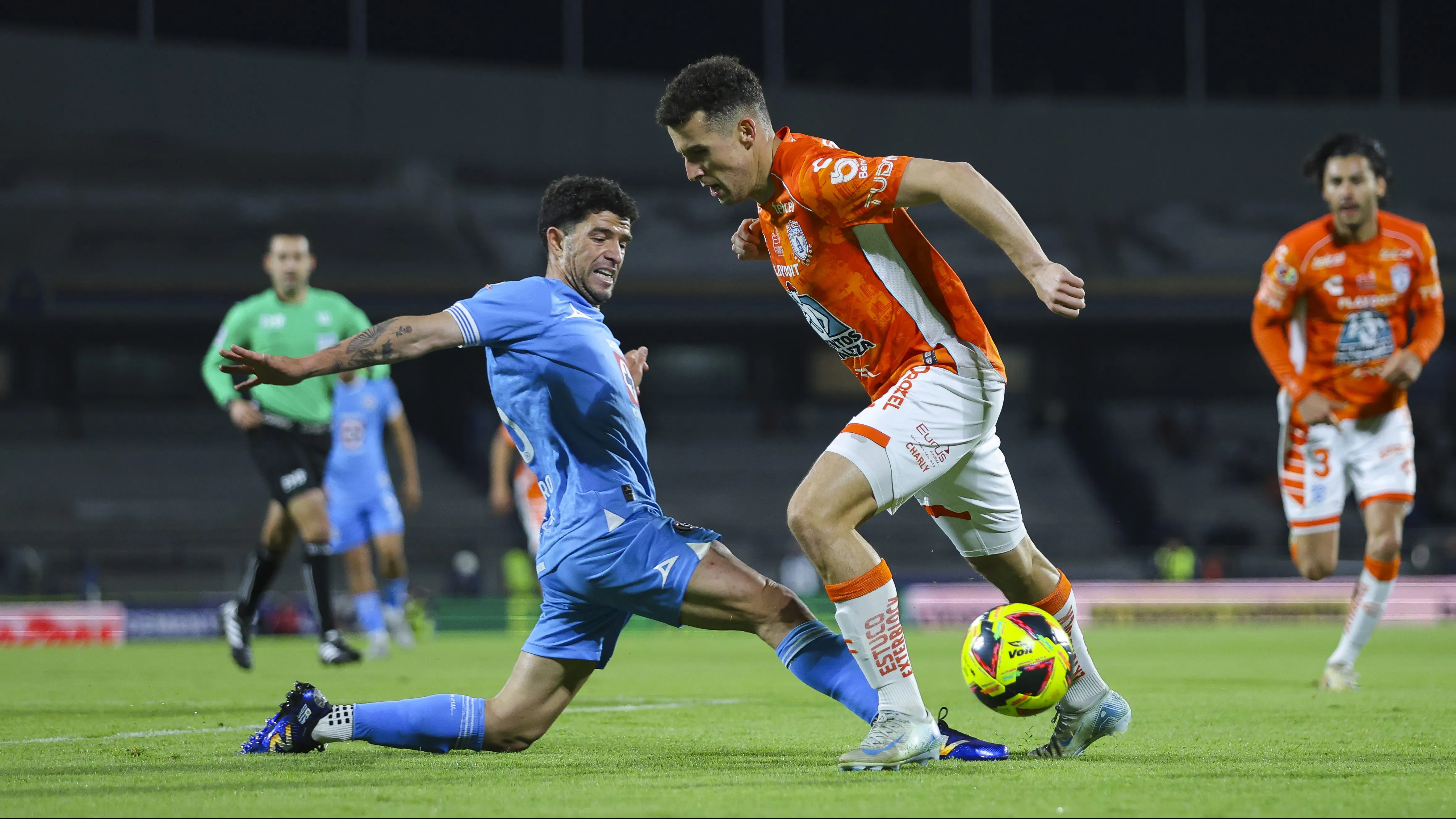 Pachuca recibe a Cruz Azul en Hidalgo [Foto: Getty]