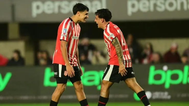 Tomás y Tiago Palacios no inician esta noche.