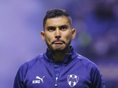 ¿No era tarjeta roja para Orbelín Pineda?