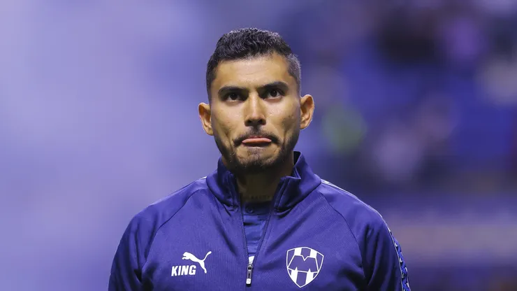 ¿No era tarjeta roja para Orbelín Pineda?