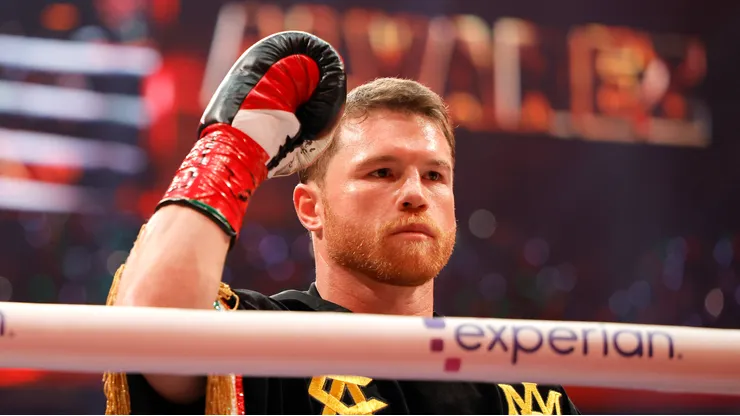 Canelo Álvarez busca volver a la victoria en los cuadriláteros.