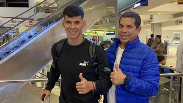 Elvio Rojas junto a Robert Morales.