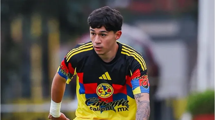 Derek Jiménez, la sorpresa inicial de Almada.