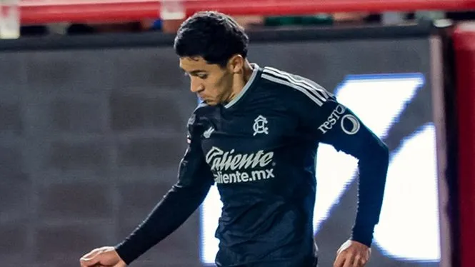 Derek Jiménez será titular por primera vez.