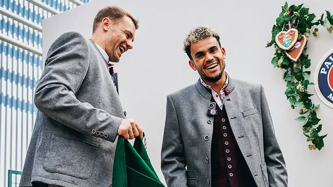 Neuer y Díaz, las dos ausencias del once de Bayern [Foto: BM]