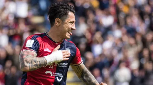 Cagliari ganó en la primera semifinal al Parma con gol de Gianluca Lapadula