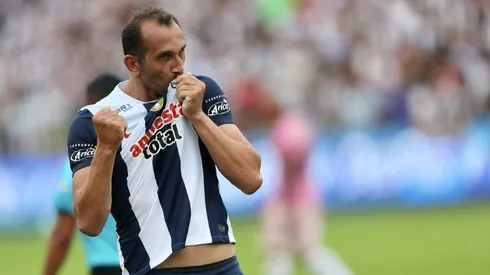 HERNAN BARCOS A POCO SER EL MAXIMO GOLEADOR