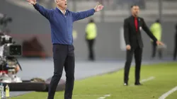 LIMA, PERU - MAY 25: Tiago Nunes coach of Sporting Cristal reacts during a Copa CONMEBOL Libertadores group D match between Sporting Cristal and River Plate at Estadio Nacional de Lima on May 25, 2023 in Lima, Peru. (Photo by Daniel Apuy/Getty Images)