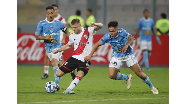 Cristal y River jugaron un intenso partido