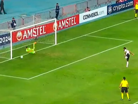 Solís leyó a Borja y le atajó increíble penal