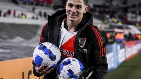 BUENOS AIRES, ARGENTINA – MAY 25: Julian Alvarez of River Plate pose for a photo after scoring six goals in the victory of his team in the Copa CONMEBOL Libertadores 2022 match between River Plate and Alianza Lima at Estadio Monumental Antonio Vespucio Liberti on May 25, 2022 in Buenos Aires, Argentina. (Photo by Marcelo Endelli/Getty Images)