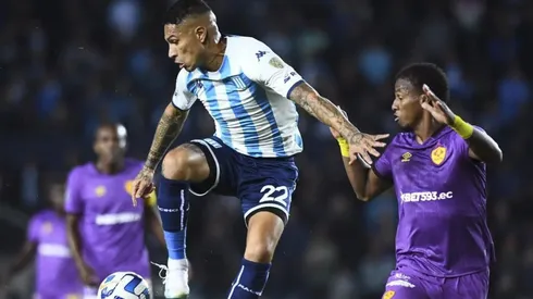 "Paolo Guerrero no puede jugar más de 30 minutos en Racing"