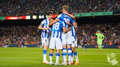 El campeón Barcelona solo juega por cumplir y cede puntos en casa