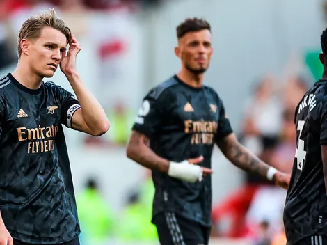 Arsenal, sin balas, cayó ante Nottingham y le dio el título al City