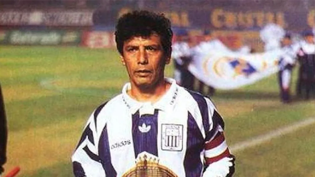 Compararon a Cueto con Bernardo Silva.