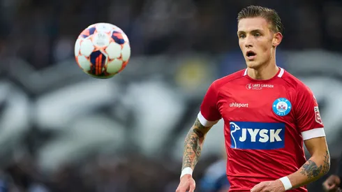 Oliver Sonne y su tremendo golazo para ganar con Silkeborg