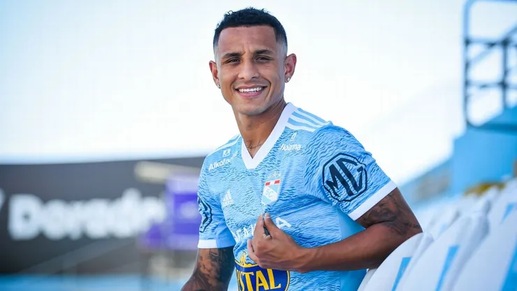 Yotún justamente ahora la pasa mal en Cristal