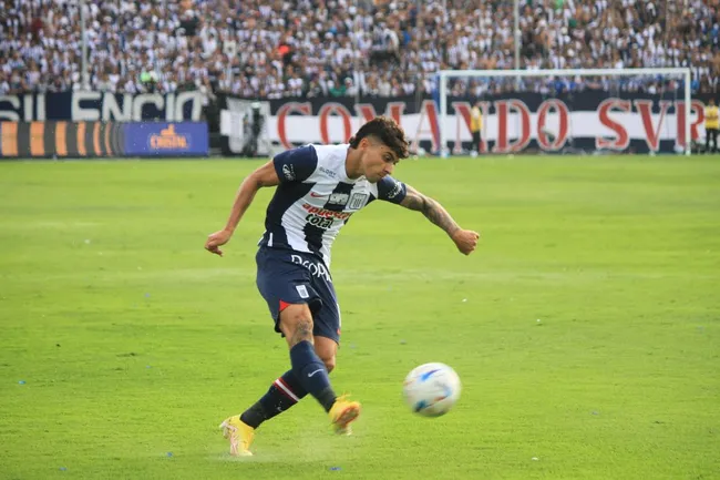 Franco Zanelatto durante la Tarde blanquiazul