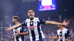 Insólita celebración de Sabbag tras el título con Alianza