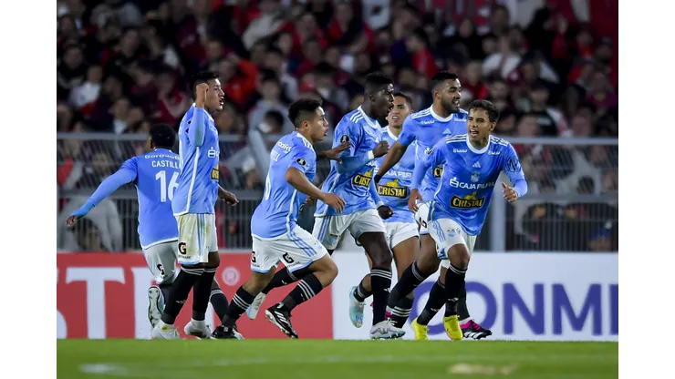 BUENOS AIRES, ARGENTINA - APRIL 19: Washington Corozo of Sporting Cristal celebrates after scoring the team's second goal during the Copa CONMEBOL Libertadores 2023 group D match between River Plate and Sporting Cristal at Estadio Mas Monumental Antonio Vespucio Liberti on April 19, 2023 in Buenos Aires, Argentina. (Photo by Marcelo Endelli/Getty Images)