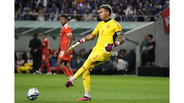 SUITA, JAPAN - JUNE 20: Pedro Gallese of Peru in action during the international friendly match between Japan and Peru at Panasonic Stadium Suita on June 20, 2023 in Suita, Osaka, Japan. (Photo by Koji Watanabe/Getty Images)