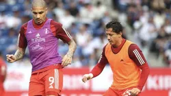 ¿Paolo Guerrero o Gianluca Lapadula debería ser titular en el ataque?