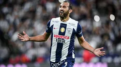 Hernán Barcos: "Hermoso ser parte de la historia de Alianza Lima"