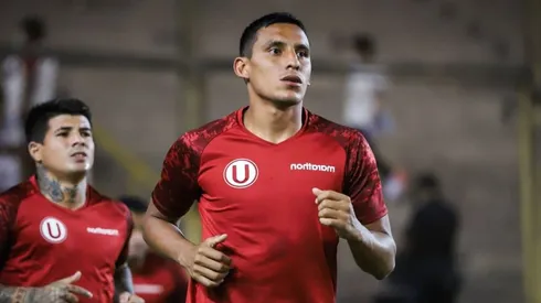 Valera sufre acto repudiable por defensor de Santa Fe